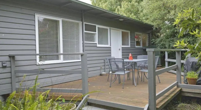 The Little Red Hen Bed & Breakfast, Buchen Sie Hotel Dromana Mornington-Halbinsel