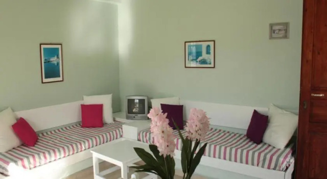 Апартаменты с видом на сад Alexandra Apartments