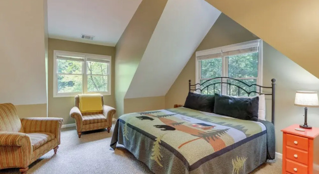 Коттедж Private Cartecay River Home w/ Hot Tub & Game Room