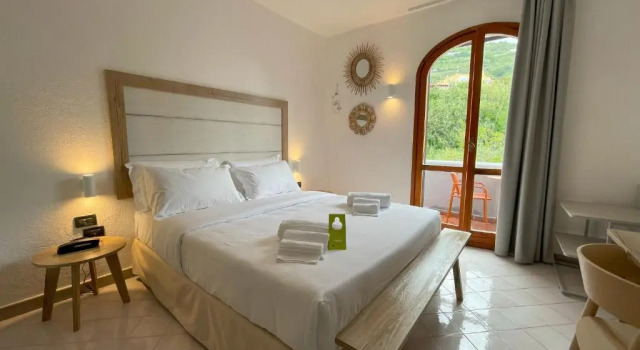 Двухместный номер Superior B&B HOTEL Ischia San Nicola