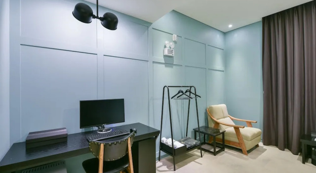 Hwaseong Wall Hotel, Забронировать Отель Отели Хвасон с парковкой, Парковка