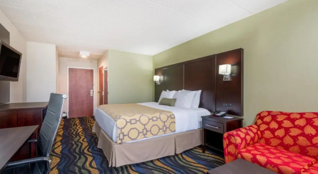 Номер Standard Baymont by Wyndham Georgetown Lexington North