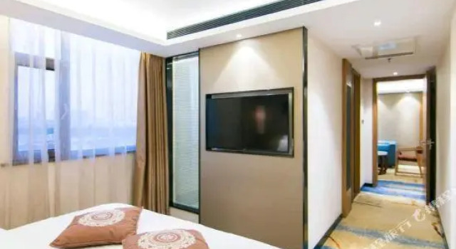 Люкс Deluxe Sunny Rain Hotel