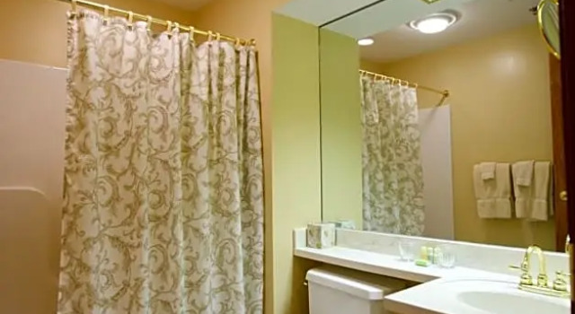 Номер Standard The Bertram Inn at Glenmoor