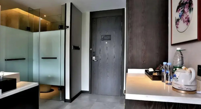 Meshee Sezen Hotel Suzhou, Buchen Sie Hotel Suzhou (Jiangsu) China, in der Nähe von North Tongjing Road Station
