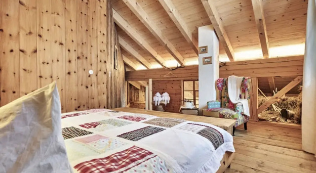 Rustic Holiday Home With Sauna, Rezerwuj Hotel Hotele w Tyrol z parkingiem, Parking