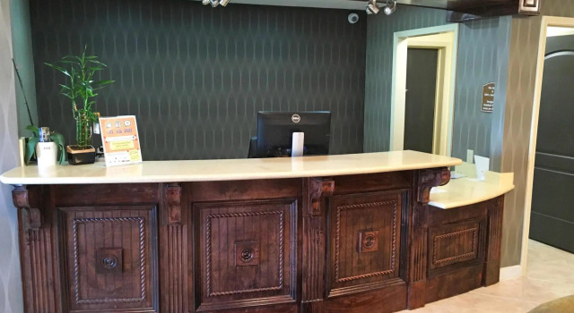 Super 8 by Wyndham Jackson MS Near the Fairgrounds, Varaa Hotelli Hotellit New England uima-altaalla, Uima-allas