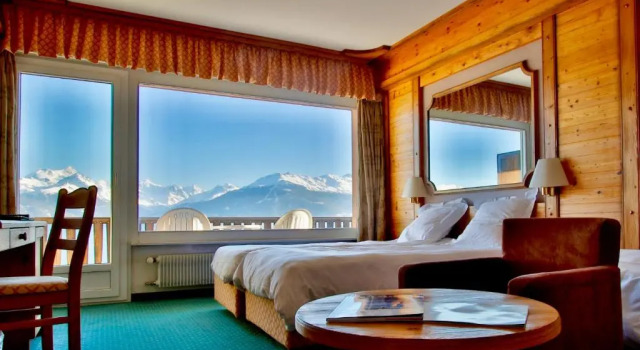 Номер Standard Hotel-Restaurant Le Mont Paisible, Crans-Montana