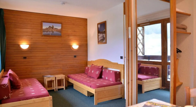 Residence Saintjacques Divisible Studio on Slopes for 4 People of 28mâ² Rs305, Prenota Hotel Hotel a Rodano-Alpi con parcheggio, Parcheggio