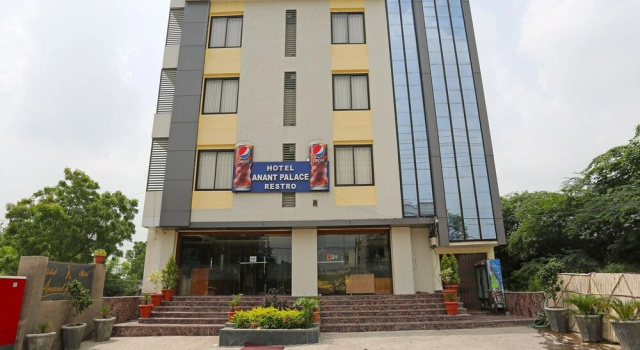 Townhouse Reti Bus Terminal Udaipur, Забронировать Дом для отпуска Виллы Удайпур, Вилла