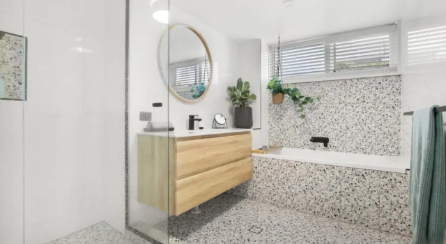 Canberra Heights Unit Two 35 Canberra Tce Kings Beach, Prenota Hotel Hotel a Queensland con piscina, Piscina
