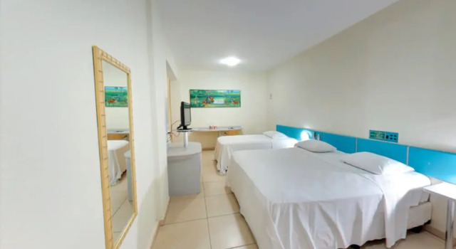 Трёхместный номер Deluxe Amazon Plaza Hotel