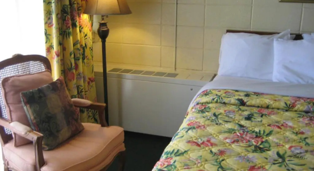 Cutty Sark Efficiencies, Rezerwuj Hotel Virginia Beach Wirginia