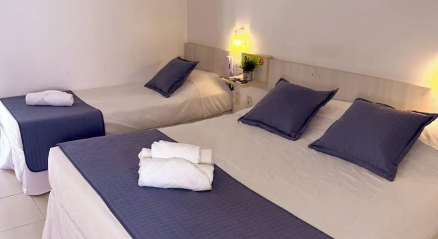 Трёхместный номер Standard Hotel do Reinildo II