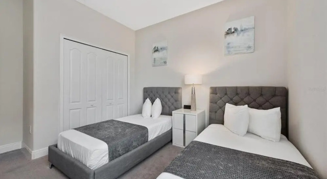Balmoral Resort-222mcv 4 Bedroom Home by RedAwning