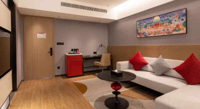 Люкс Luxury Ramada Encore by Wyndham Foshan Chancheng