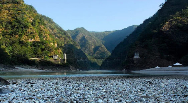 The Camp 5 Elements, Rezervovat Hotel Rišikéš Uttarakhand