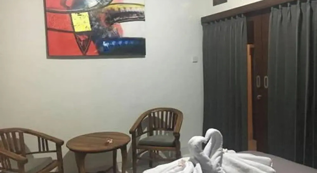 Двухместный номер Standard с балконом и с видом на сад Mai Guest House Sanur