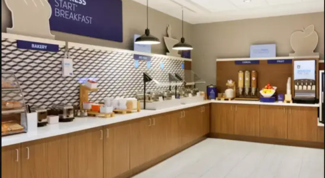 Номер Premium Holiday Inn Express Mentor Banquet Center by IHG