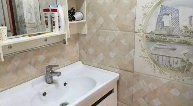 Xi'an Bauhinia Apartment