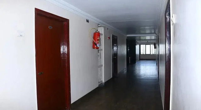 Hotel Ratna