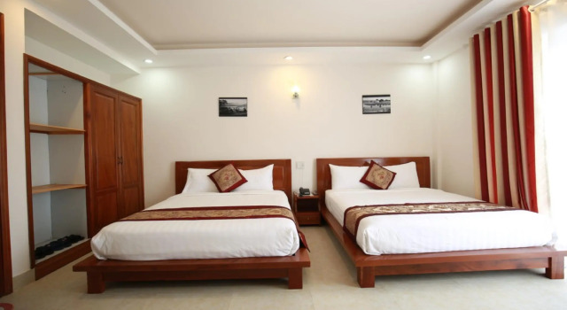Четырёхместный номер Deluxe Lien Huong Hotel
