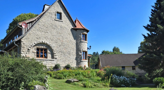 Pleasant Villa in Vhl-Marienhagen with Private Terrace, Забронировать Вилла Коттеджи Фёль, Коттедж