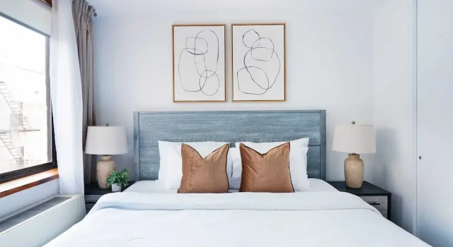 Апартаменты Deluxe 244 East Apartments