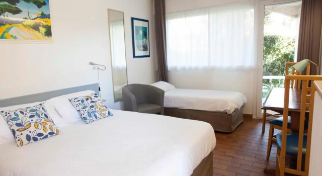 Номер Comfort Motel Cap Sol