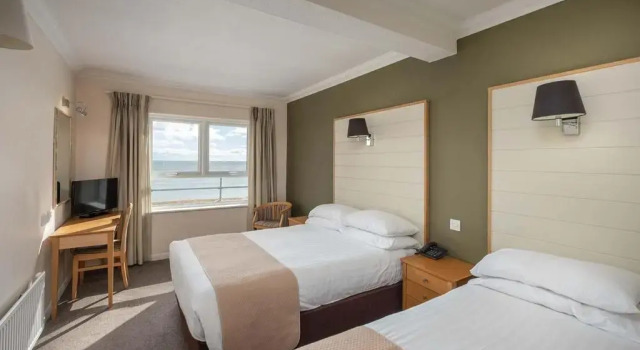 Трёхместный номер Standard с видом на море Trouville Hotel by Compass Hospitality