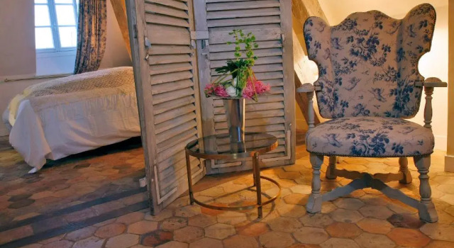 Le Parvis, Boek Hotel Chartres 