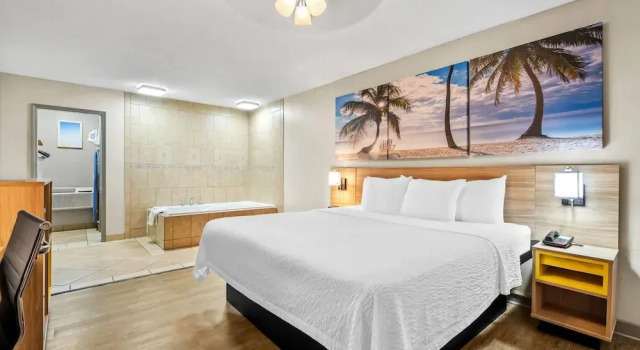 Двухместный люкс Days Inn by Wyndham Jacksonville NC