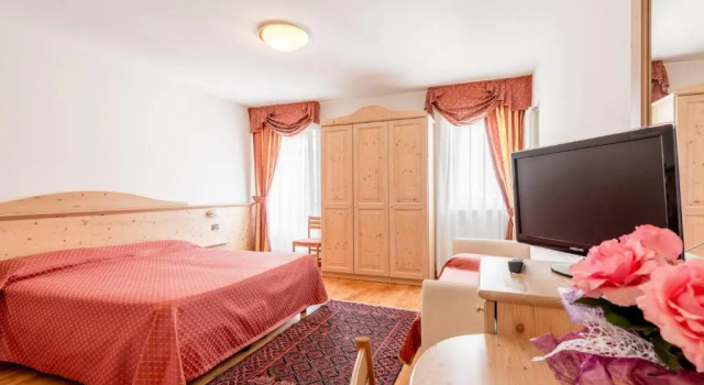 Четырёхместный номер Hotel Dolomiti