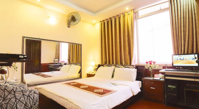Двухместный номер Deluxe с красивым видом из окна A25 Hotel - 67 Nguyen Truong To