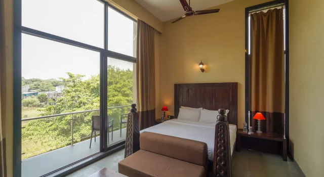 Номер Premium с балконом Triose Boutique Hotel Lonavala