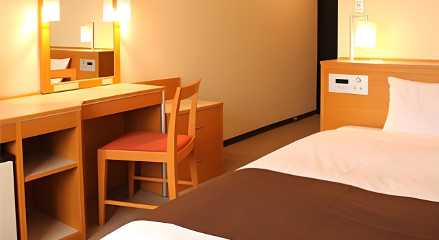 HOTEL LiVEMAX Yokohama Kannai
