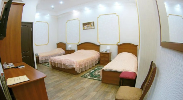 Bratislavskaya 1, Prenota Hotel UVAO Area Mosca, vicino a Stazione metro Bratislavskaja