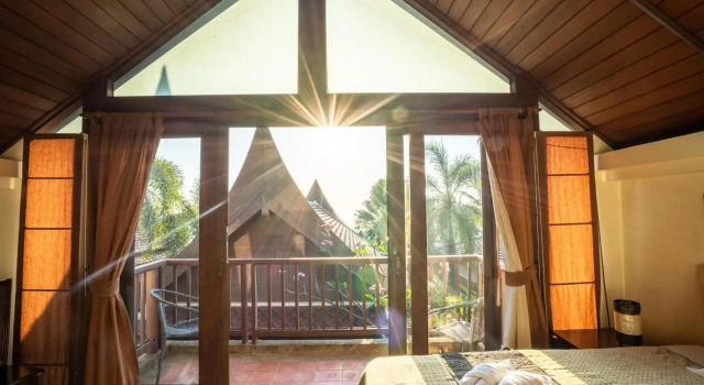 Beachfront Villa 2 Bedrooms with Private Pool
