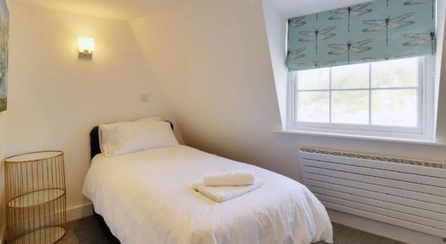 Master accommodation suite 9 With roof top views