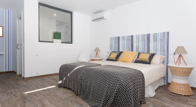 Silene 1, Book Hotel Son Serra de Marina Majorca