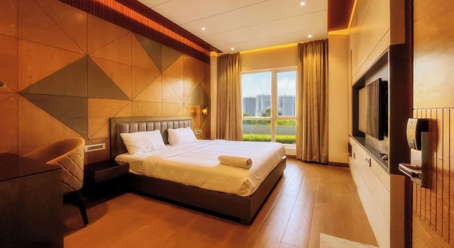 Номер Executive Symphony Inn