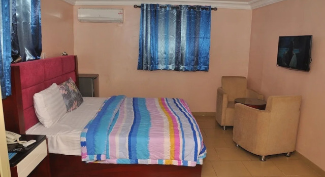 Номер Luxury Divine Foutain Apapa Branch