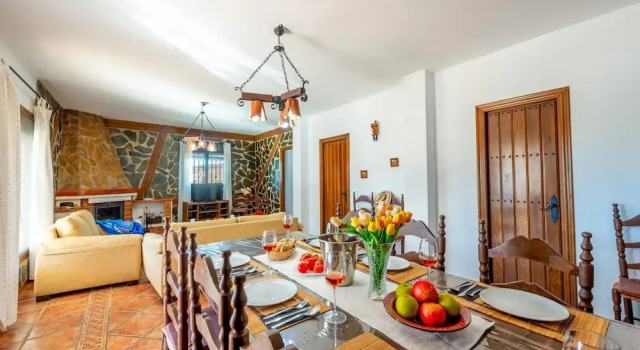Villa La Coscoja, Prenota Villa Hotel a Torrox con parcheggio, Parcheggio