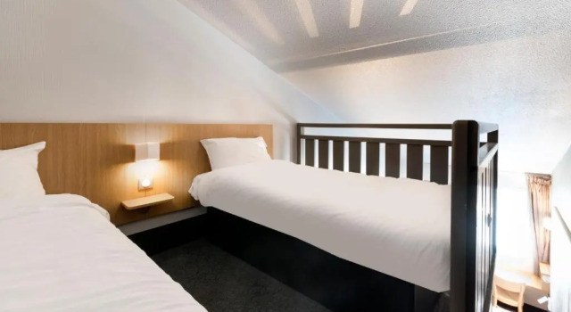Четырёхместный номер Standard B&B HOTEL Nantes Parc Expos La Chapelle