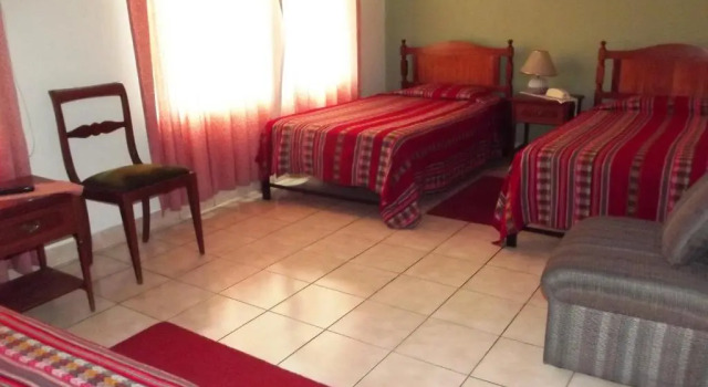 Трёхместный номер Standard Hostal Gemina