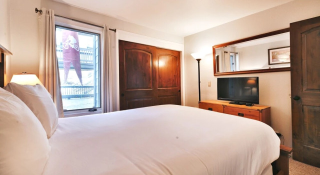 Snow Flower 104 2 Bedroom Condo by RedAwning