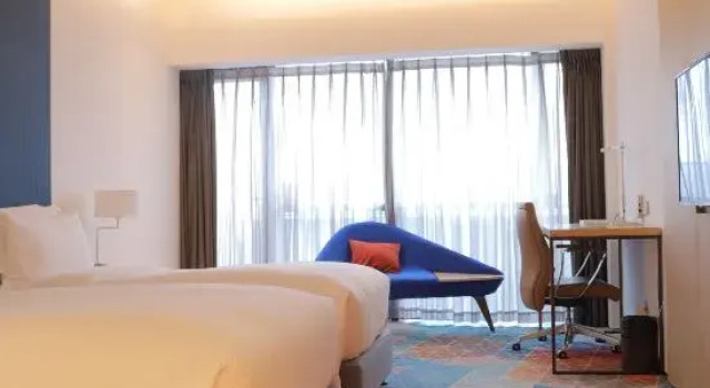 Номер Superior с балконом Holiday Inn Express Shanghai Songjiang Fangta by IHG