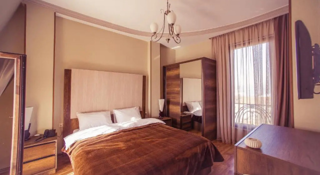 Royal Venezia Hotel, Book Hotel Batumi 