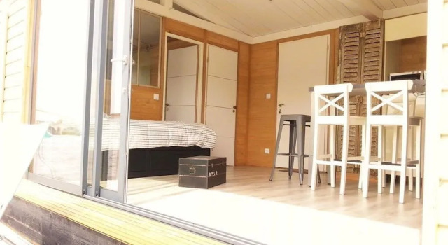 Different Holidays, Book Hotel Saumur 
