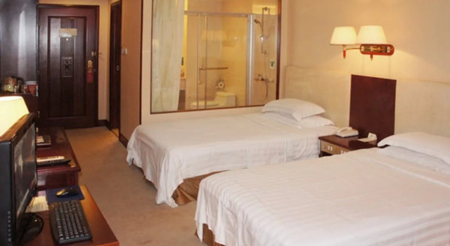 GreenTree Alliance Shenzhen Huanan Town Hotel, Rezerwuj Hotel Hotele w Shenzhen z parkingiem, Parking